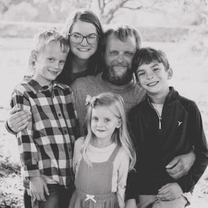 Meet your Posher, Echoe